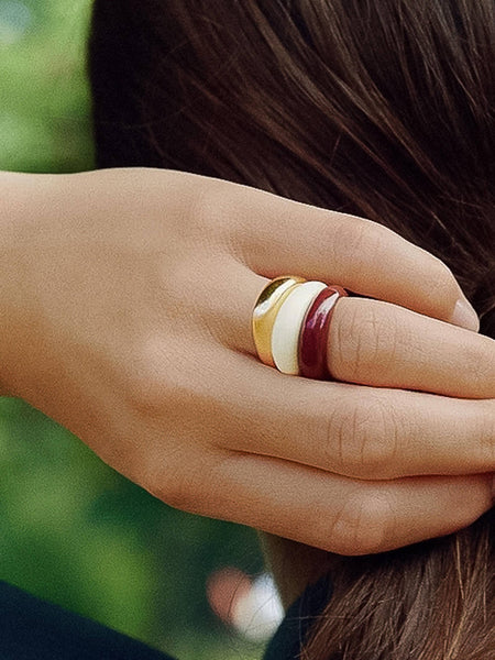 Lottie 18K Gold Vintage Enamel Band Ring: White