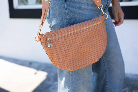 Woven Crossbody Bag: Sunset Clay