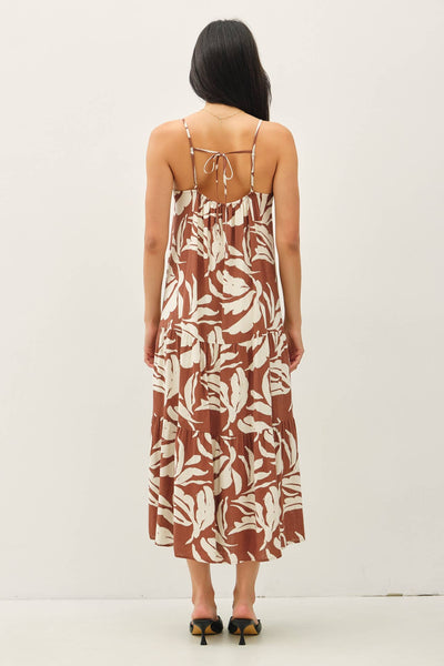TROPICAL PRINTED MIDI DRESS W/ TIERED SKIRT: CORAL / M