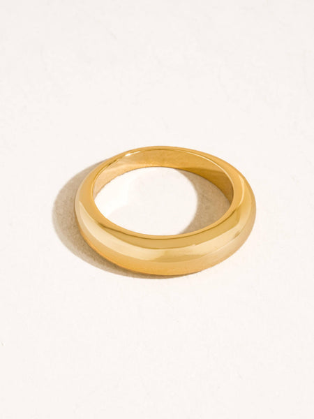 Lottie 18K Gold Vintage Enamel Band Ring: Yellow Gold